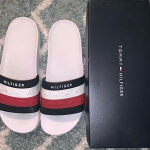 Authentic Tommy Hilfiger